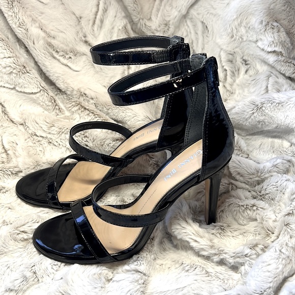Gianni Bini high heels excellent condition wore once size 5.5 US - Picture 1 of 4